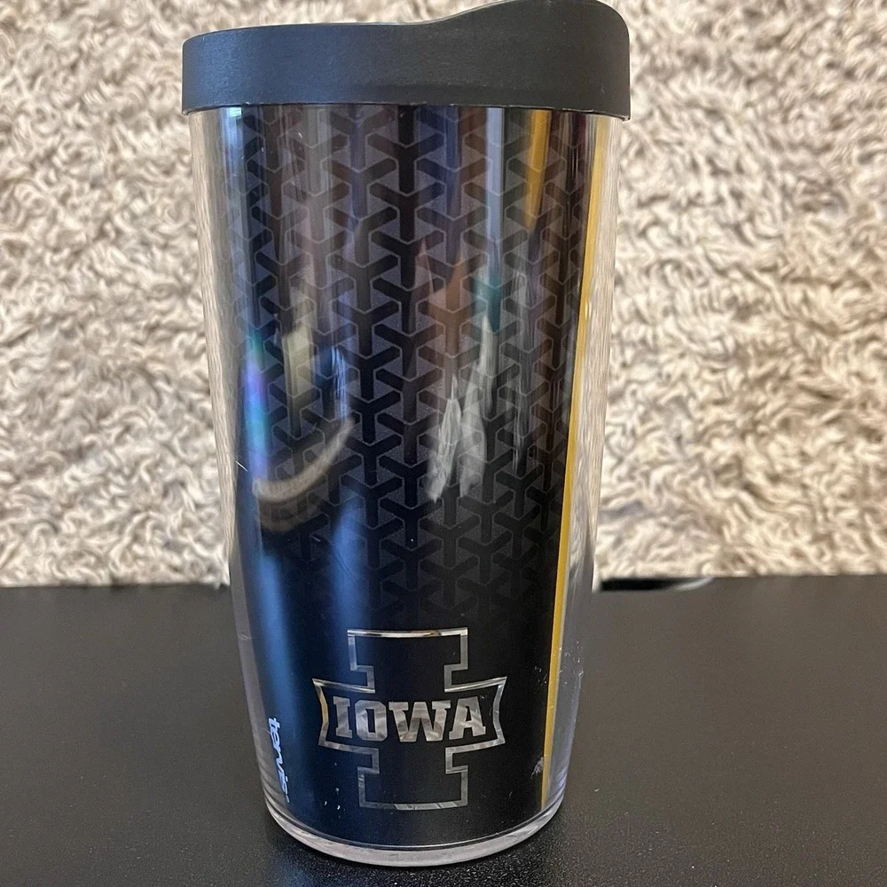 tervis iowa hawkeyes
